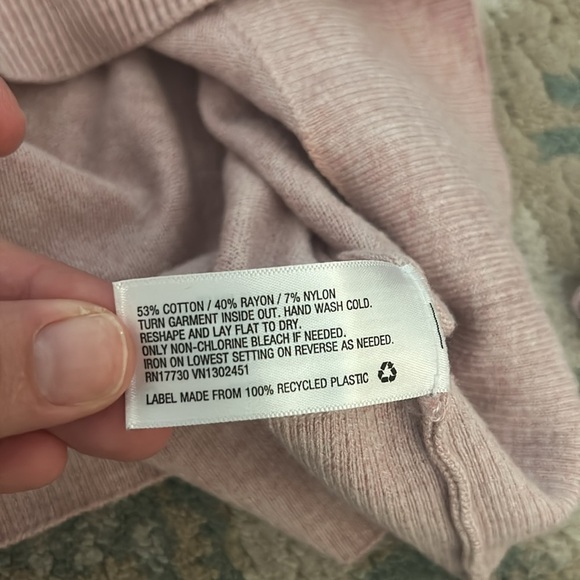 A new day blush pink sweater cardigan with rhinestones size S - Picture 6 of 7